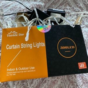 300 Led outdoor and indoor twinkle lights